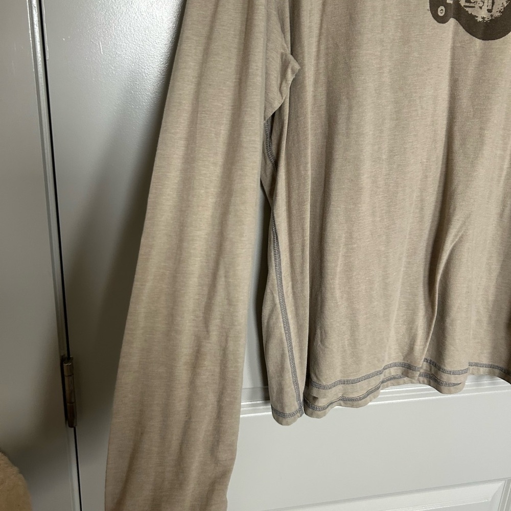 Life Is Good Men's Tan Long-Sleeve Tee with Two Guitar Graphic - Picture 2 of 5